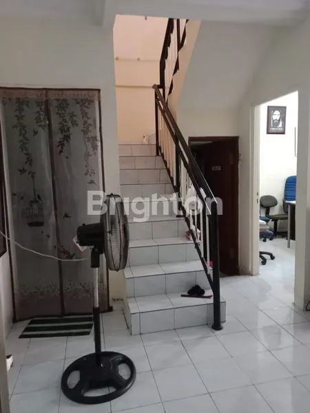 image RUMAH LUAS DAN SEMI FURNISHED DI JL ARCADIA DAAN MOGOT TANGERANG  (3)