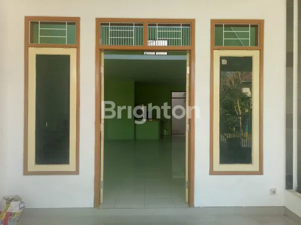 image RUMAH BERSIH TERAWAT DAN SIAP DI HUNI, BANGUNAN BANGUS,RAME (8)