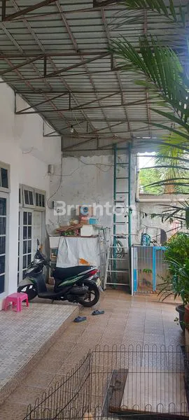 image RUMAH MEWAH 2 LANTAI DEKAT MALL TAMAN ANGGREK - TOMANG JAKARTA (8)