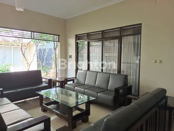 image RUMAH MEWAH 2 LT LARANG TAPA KOTA BARU PARAHIYANGAN (2)