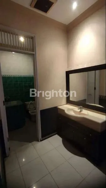 image RUMAH VILLA SENTRA RAYA (1)