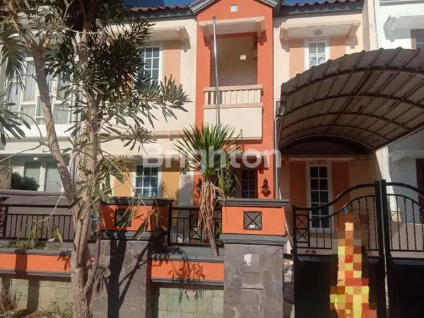 image RUMAH VILLA SENTRA RAYA (4)