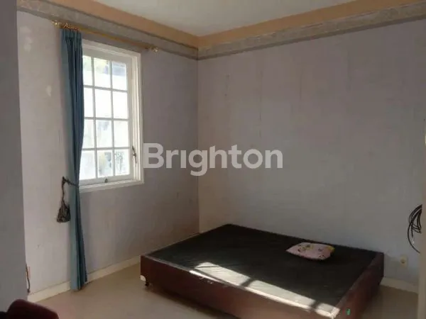 image RUMAH VILLA SENTRA RAYA (8)