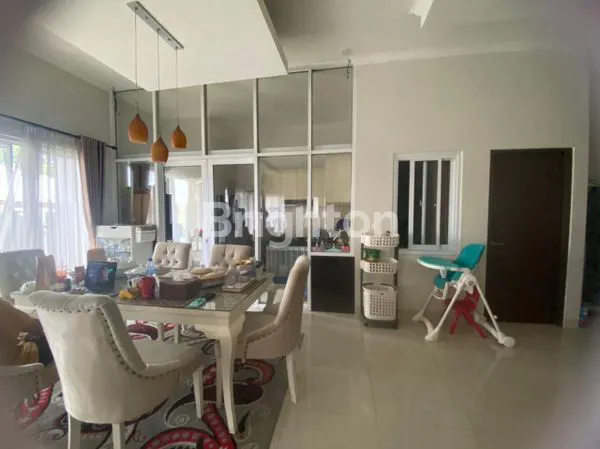 image RUMAH HOEK CLUSTER TRIMEZIA (2)