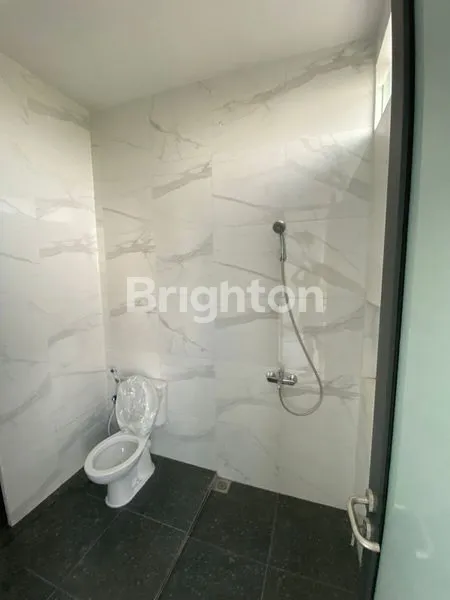 image RUMAH BANGUNAN BARU 2 LANTAI DI PAKUWON CITY (4)