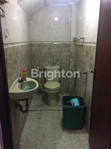 image RUMAH MURAH, 2,5 LANTAI, TERAWAT & SIAP HUNI DI PAGESANGAN (7)