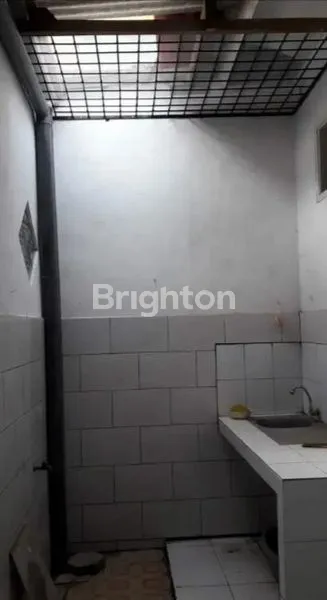 image HUNIAN TERAWAT DI DAERAH GUNUNGANYAR (4)