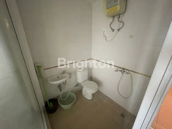 V APARTEMEN SETURAN JOGJA  JL AMARTA SETURAN RAYA