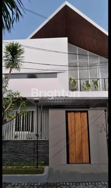 image RUMAH SANGAT TERAWAT PERUMAHAN WISMA MUKTI ROW 2,5 MOBIL (1)