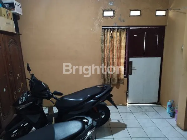 image RUMAH DUA LANTAI SIAP HUNI DI BUKIT KENCANA JAYA (2)