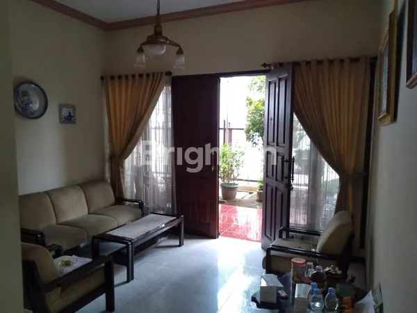 image RUMAH MINIMALIS  2LANTAI SANGAT MURAH MANUKAN ASRI SURABAYA (5)