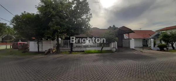 Gambar Property RUMAH BESAR DI JEMURSARI SURABAYA BU