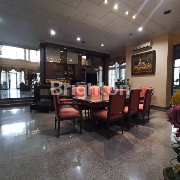 image RUMAH MEWAH DAN TANAH LUAS JALAN ARJUNA UTARA, JAKARTA BARAT BESERTA BANGUNAN (3)