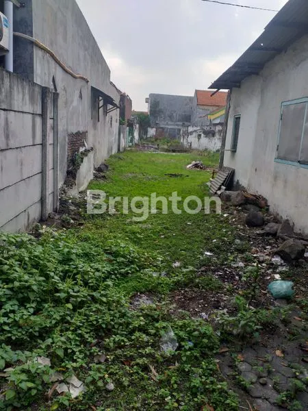 image RUMAH ATAU LAHAN KOSONG DI JL RAYA LAKARSANTRI MENGANTI SURABAYA COCOK UNTUK USAHA (2)