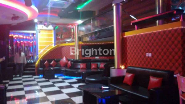 image KAPAN LAGI PUNYA HOTEL DI BATAM GAK SAMPAI 20 M TIAP MINGGU BISA HEALING NYEBRANG KE SINGAPORE! (6)