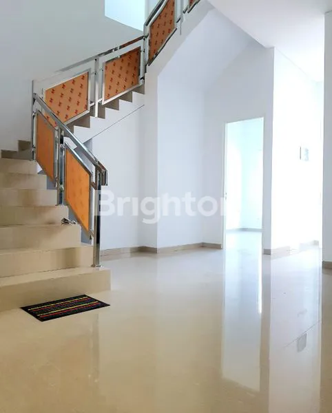 image PAKUWON CITY PALM BEACH IMPERIAL NEGO 2 LANTAI (3)