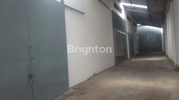 image GUDANG DI JANTI MALANG (8)