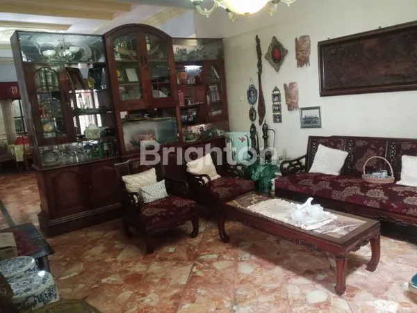 image RUMAH KOST DAN TEMPAT USAHA STRATEGIS BUNGA2 SUHAT MALANG (7)