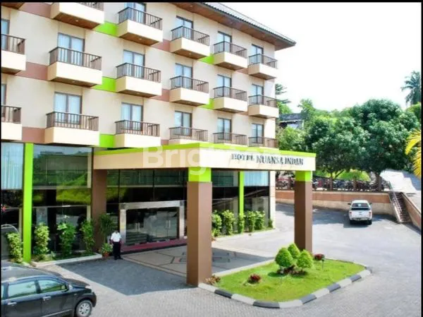 image HOTEL DIPINGGIR JALAN BESAR (1)