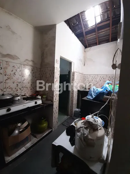 image RUMAH DEKAT UB & POLTEK GARASI DUA MOBIL (5)