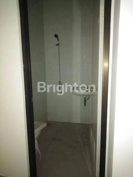 image RUKO MATARAM LANTAI 3 BANGUNAN MEWAH DAN KOKOH (5)