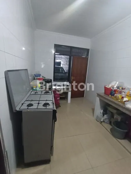 image RUMAH SIAP HUNI DI JL RAYA KUTISARI INDAH SURABAYA  (2)