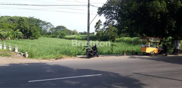 TANAH DIKERKEP KAB KEDIRI