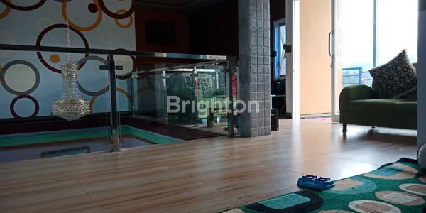 image RUMAH VILLA DENGAN NUANSA PEGUNUNGAN YANG SANGAT SEJUK DAN NYAMAN (2)