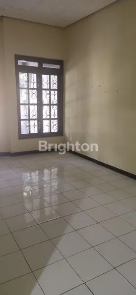 image DISEWAKAN RUMAH TENGAH KOTA SURABAYA (6)