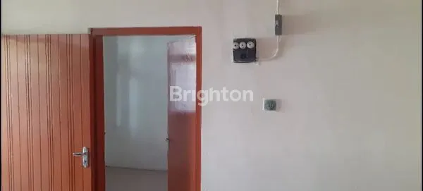 image RUMAH TENGAH KOTA COCOK UNTUK KANTOR (4)