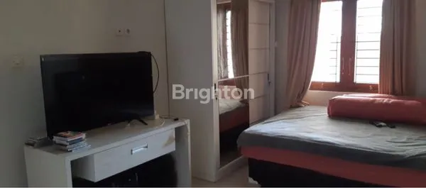 image RUMAH MINIMALIS 2 LANTAI DI PEMOGAN (2)