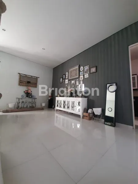 image RUMAH MINIMALIS 2 LANTAI KAWASAN IJEN NIRWANA. LINGKUNGAN ASRI  TENANG  DAN AMAN. ##NEGOTIABLE# (8)