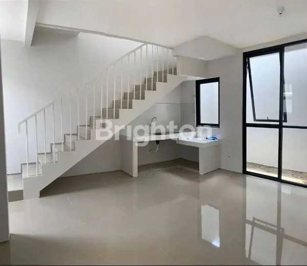 image RUMAH ROYAL RESIDENCE SERENADE (2)