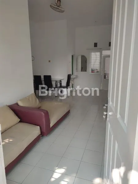 image RUMAH 1 LANTAI SIAP HUNI GUNUNG ANYAR (1)