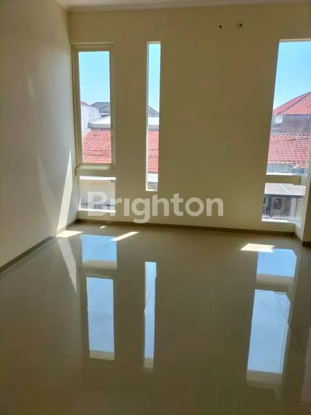 image MULYOSARI MAS DEKAT JLN RAYA 2LANTAI SIAP HUNI (6)