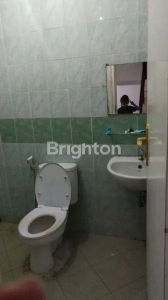 image RUMAH MEWAH TINGKAT 2 DI TENGAH KOTA BALIKPAPAN (4)