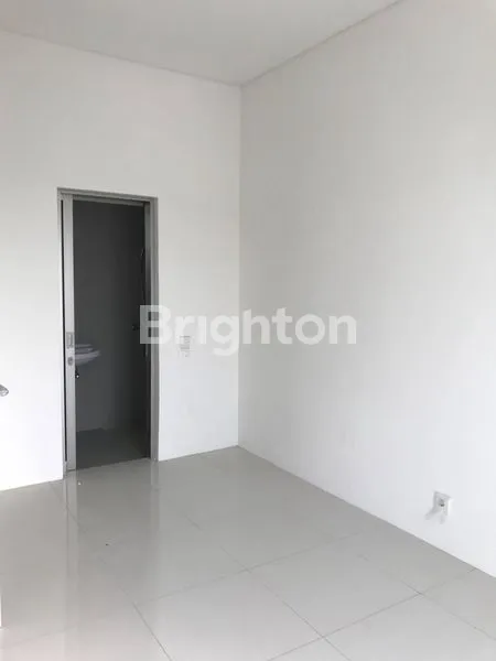 image RUMAH 2 LANTAI GREENLAND GARBERA (7)