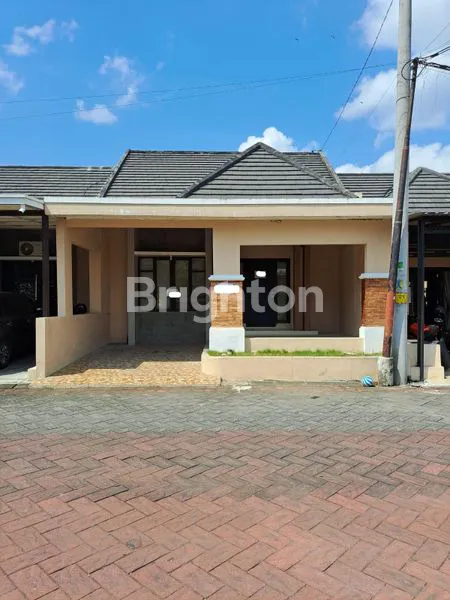 image RUMAH MINIMALIS SIAP HUNI DLM PERUMAHAN ELIT SELATAN TERMINAL GIWANGAN (1)