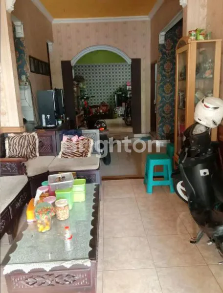image RUMAH 2 LANTAI STRATEGIS NOL JALAN DEKAT AREA INDUSTRI PAKIS (6)