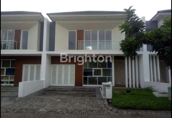 image ROYAL RESIDENCE SIAP HUNI FURNISH BARU (1)