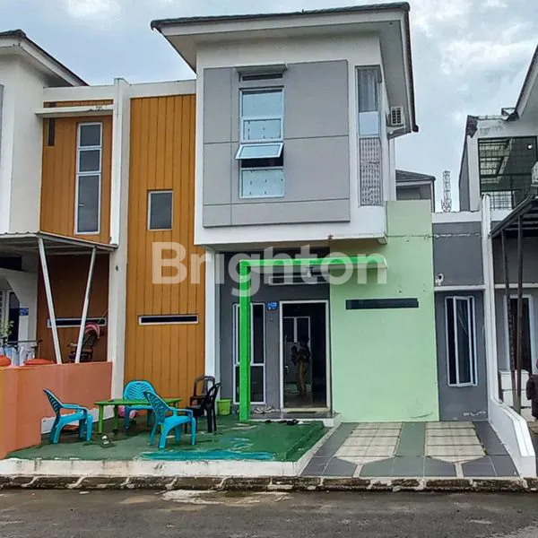 image RUMAH 2 LANTAI HARGA MURAH DI TENGAH KOTA BATAM CENTER (1)