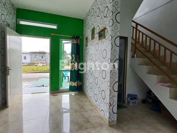 image RUMAH 2 LANTAI HARGA MURAH DI TENGAH KOTA BATAM CENTER (2)