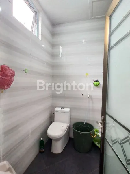 image RUMAH 2 LANTAI HARGA MURAH DI TENGAH KOTA BATAM CENTER (4)