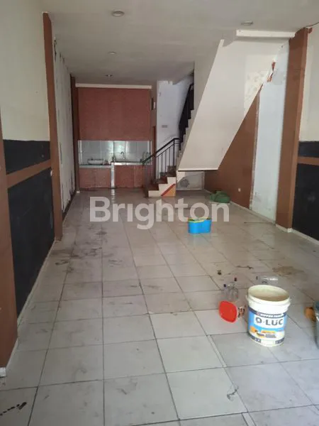 image RUKO DI LOKASI STRATEGIS DAN BEBAS BANJIR DI DUREN SAWIT (3)