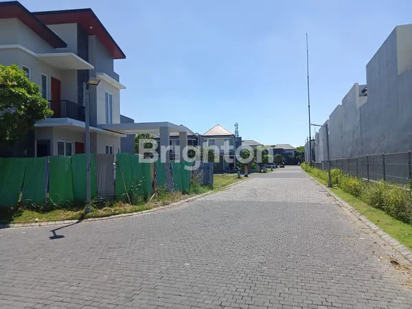 image BRAND NEW MODERN MINIMALIS GRAHA NATURA! SPLIT LEVEL DG CLUSTER FAVORIT LOKASI STRATEGIS ROW JALAN LOSS! (3)