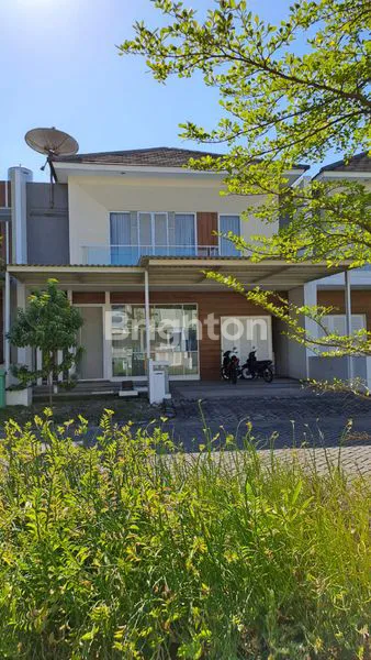 image RUMAH ROYAL RESIDENCE SIAP HUNI (1)