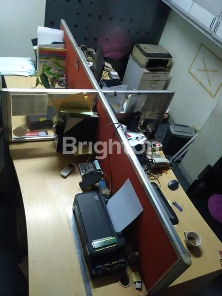 image GEDUNG SEMI FURNISHED DI JL WARUNG BUNCIT RAYA JAKARTA SELATAN (7)
