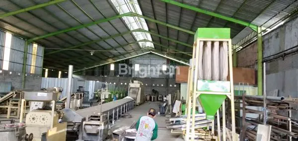 image GUDANG DI NGADILUWIH (4)