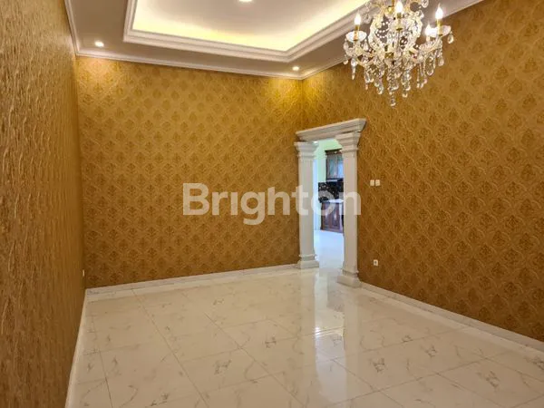image **RUMAH BARU SEMI FURNISH** NYAMAN, ELEGAN, STRATEGIS, DAN BEBAS BANJIR (7)