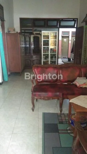 RUMAH KOST MURAH HARGA CORONA DI MEDOKAN AYU SURABAYA DEKAT UPN